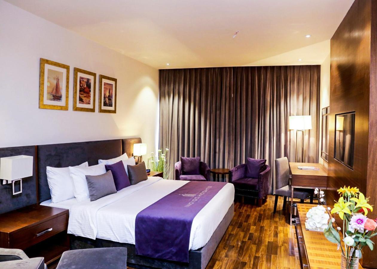 Deluxe King Room,951067282:JPEG